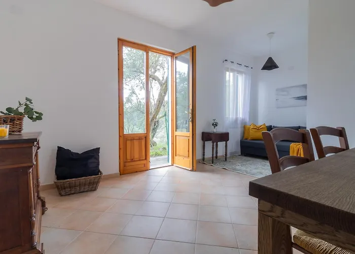 Appartamento 306 - Casa San Bernardino, Relax Nel Di Sestri, A 10 Minuti Di Auto Dal Centro E Dal Mare